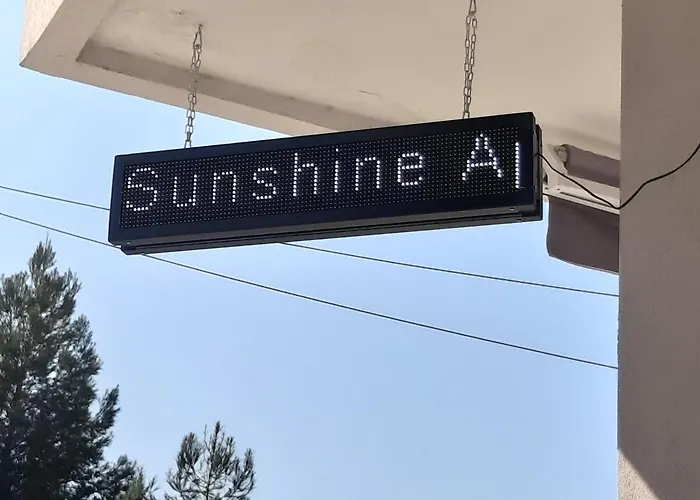 Soula's Sunshine Blue *