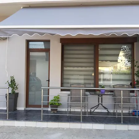 Soula's Sunshine Blue *