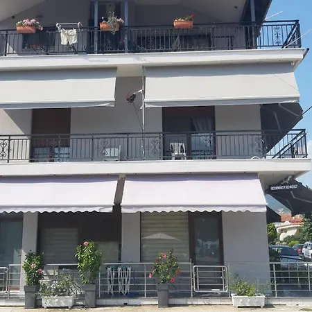 Apartment Soula's Sunshine Blue