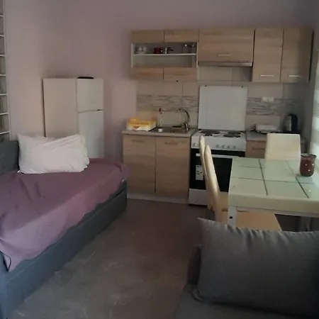 Soula's Sunshine Blue Apartment Nea Karvali